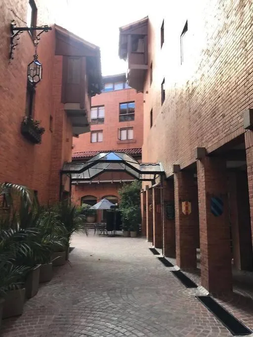 公寓 Lindo Apartmeti 波哥大
